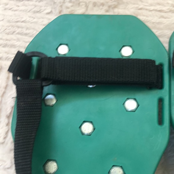 Lawn Aerator Shoes with Hook & Loop Straps - Picture 12 of 16